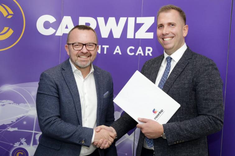 Carwiz International là lựa chọn tốt nhất cho chuyến đi của bạn! Với dịch vụ cho thuê xe chất lượng và giá cả hợp lý, Carwiz đảm bảo sẽ mang lại cho bạn trải nghiệm đáng nhớ. Nhấn vào hình để tìm hiểu thêm về dịch vụ của Carwiz International.