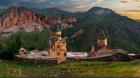 Timeless Beauty: The Wonders of Noravank Monastery